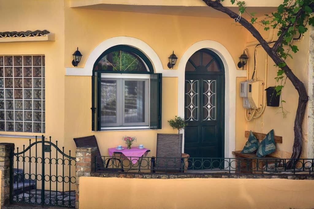 Nafsikas Apartment - Ipsos Beach Exteriér fotografie